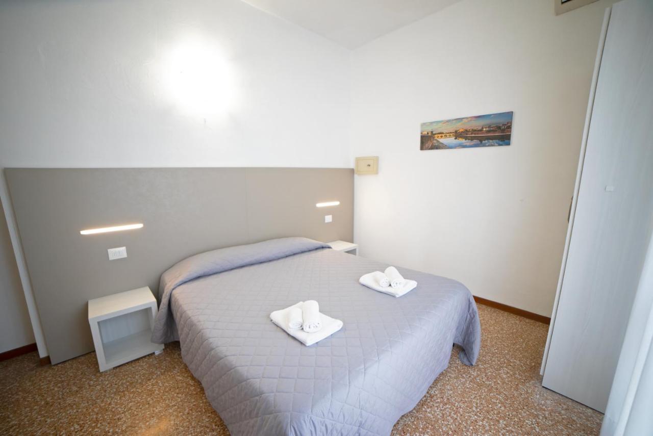 Hotel Ischia Rimini Exterior photo